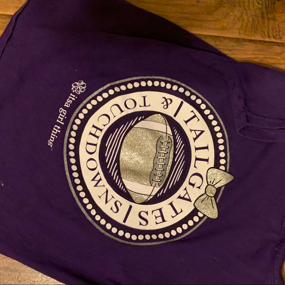 It’s a Girl Thing: Tailgate Shirt